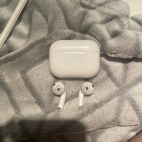 AirPod pros